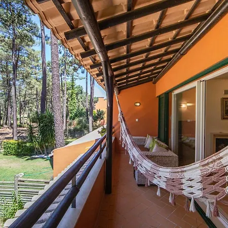 Aroeira Golf & Beach Apartment *