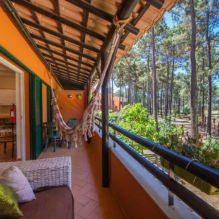 Apartment Aroeira Golf & Beach